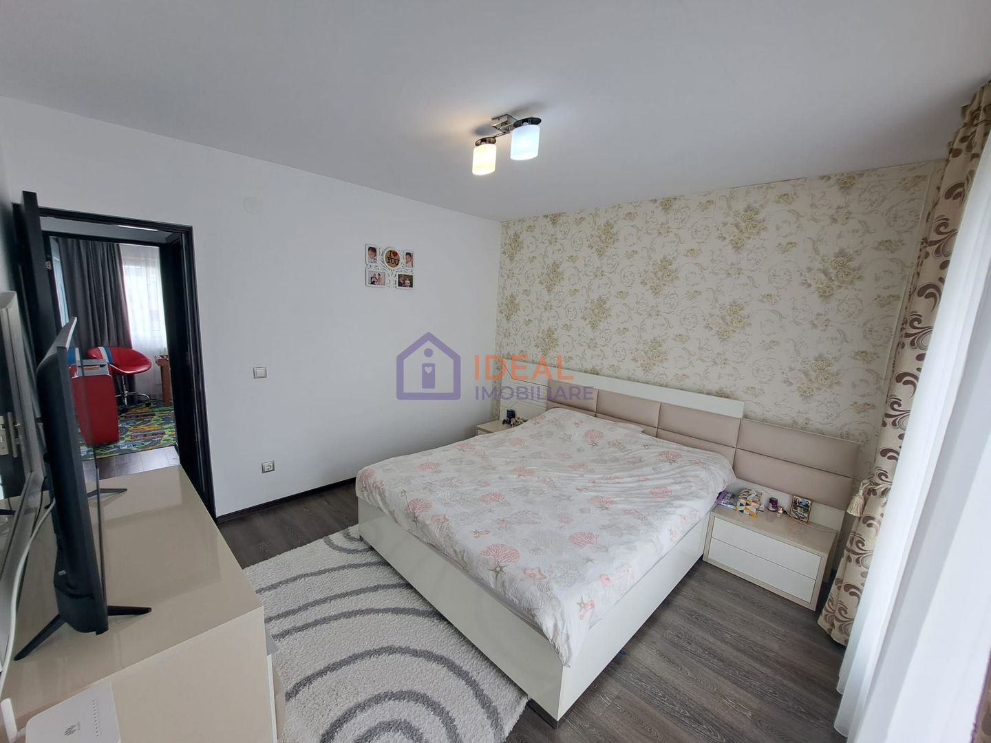 Casa cu 4 camere Mobilata-Utilata, in Cartierul Arhitectilor - Poză 8