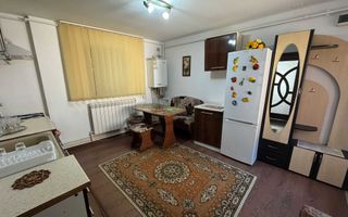 Apartament la casă, ultracentral – 2 camere și pivniță - Poză 3