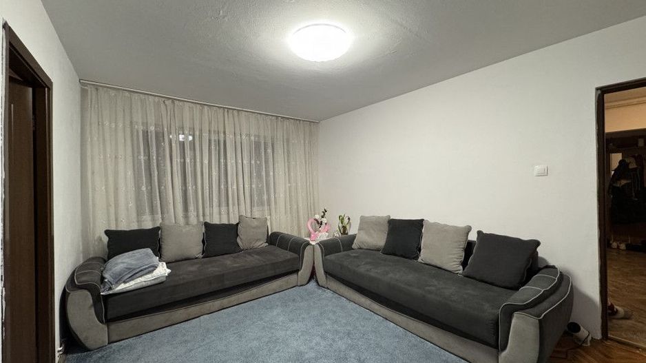 Apartament 3 camere Circumvalatiunii langa Gen 18, etaj 3 - Poză 2