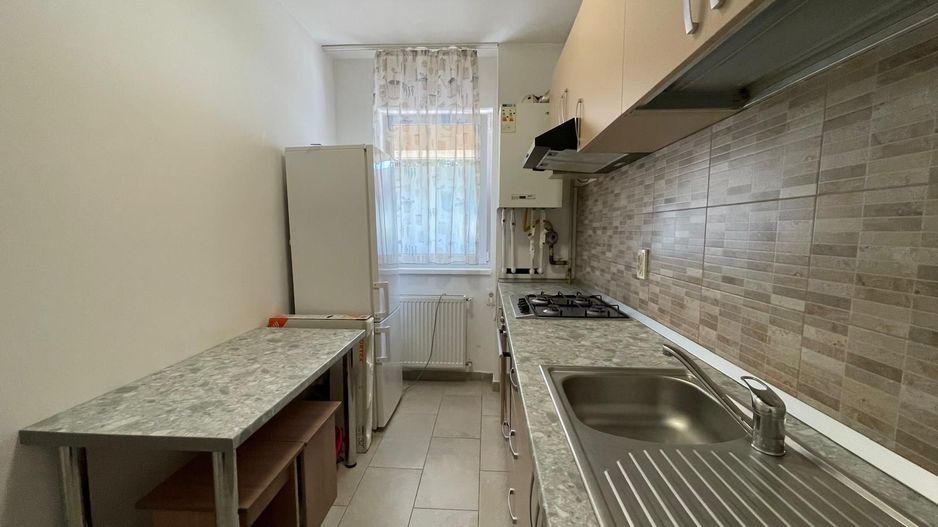 GARSONIERA BLOC NOU, CENTRALA PROPRIE, BUCATARIE INCHISA, LIBERA - Poză 5