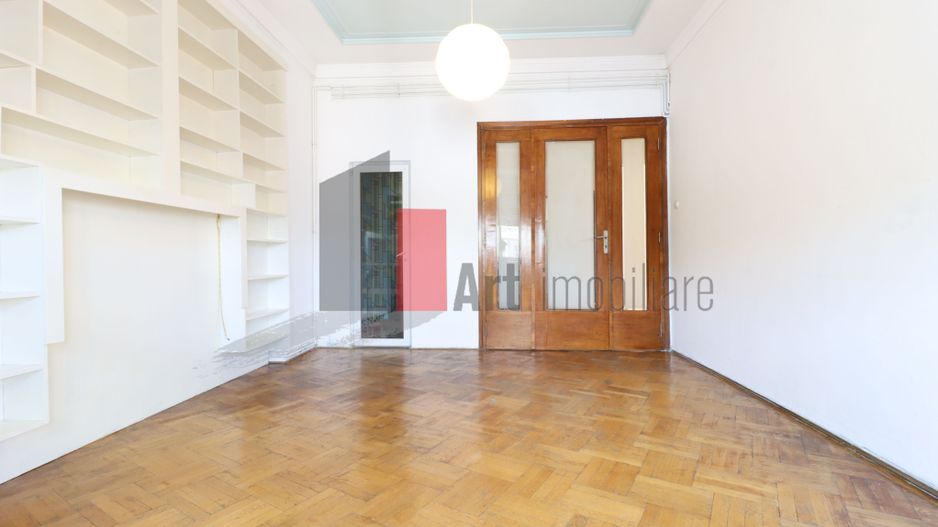 Apartamentul "DEKORA", bloc Art Deco, interior compartimentat de exceptie - Poză 21