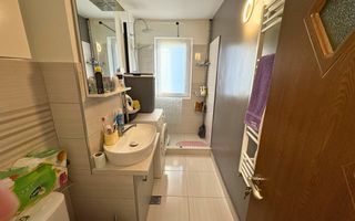 Apartament 2 camere decomandat zona Simeria (lângă piața Dolar) - Poză 8