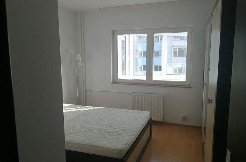 Apartament 2 camere Parc Brancusi, 2/4, dec, mobilat si utilat - Poză 13