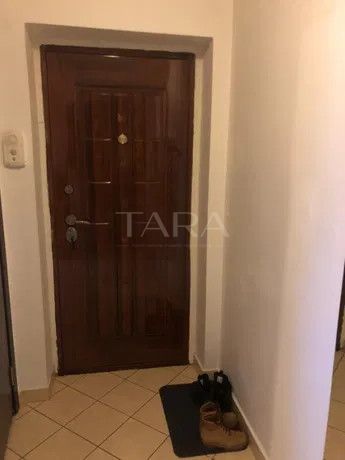 Apartament 1 cameră în zonă centrală – ideal locuit sau investiție - Poză 4