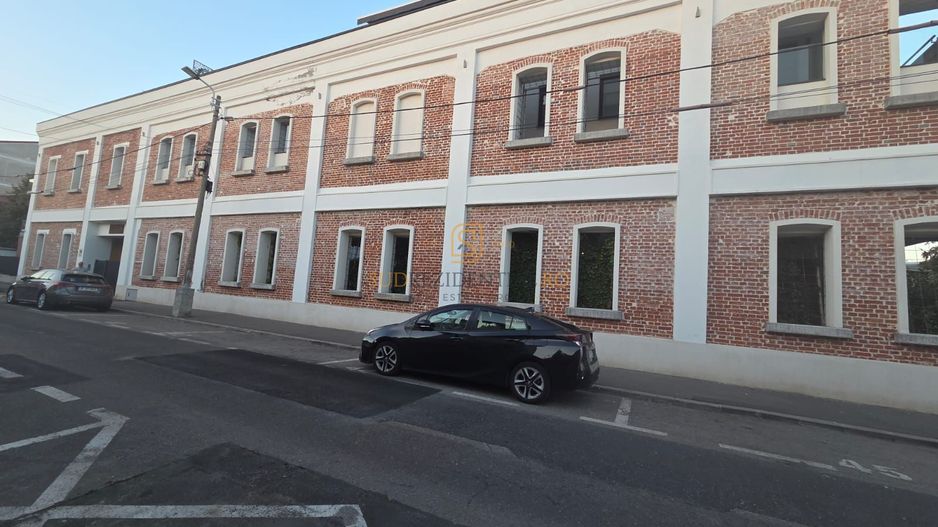 Apartament cochet cu terasa generoasa, 2 camere, in zona Parcul Carol - Poză 19