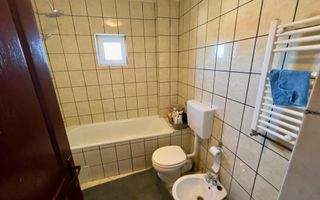 Casa duplex 100 mp utili, la intrare Sura Mare teren 1500 mp teren - Poză 12