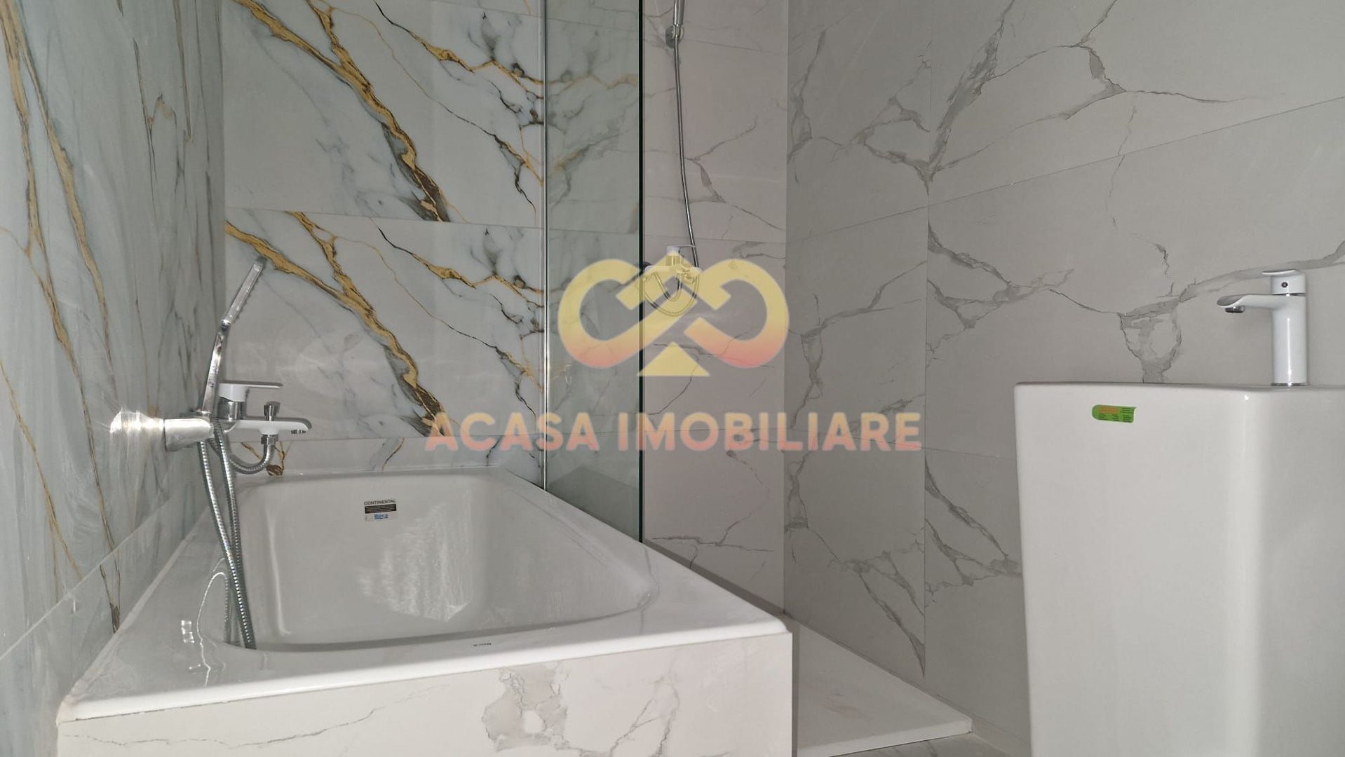 NOU INTABULAT Apartament 3 camere dec.  2 bai 80 mp - Poză 5