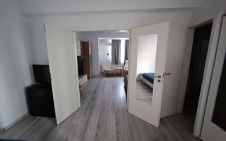 Închiriez apartament 3 camere, Unirii, plan B, centrală proprie - Poză 3
