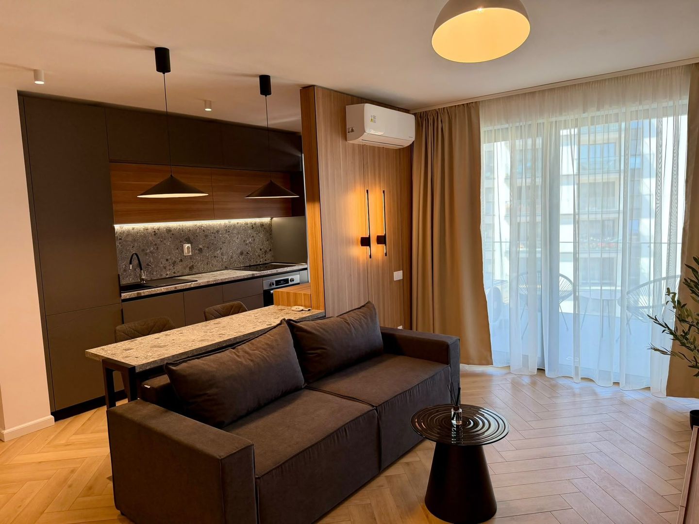 Apartament 2 camere ULTRAFINISAT 50 mp - Parcare subterana - Prima închiriere - Poză 3
