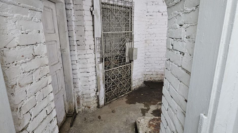 Vanzare Boxa demisol, Bvd. Republicii - Poză 13