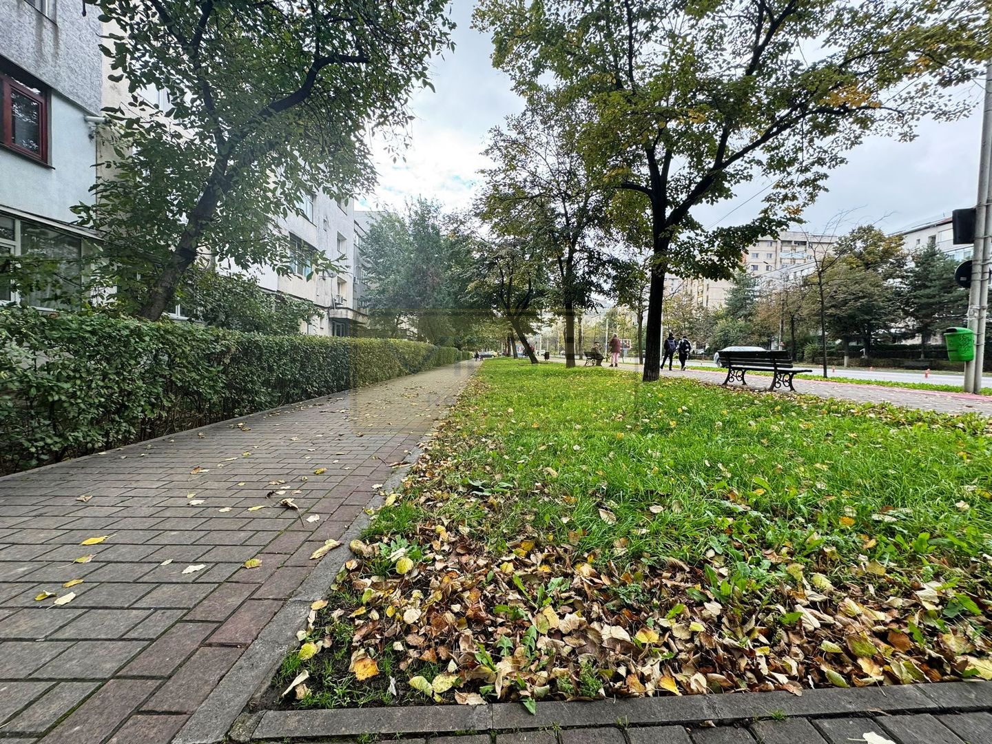 Apartament 2 camere decomandat Nicolina - CUG Rond Vechi - Poză 23