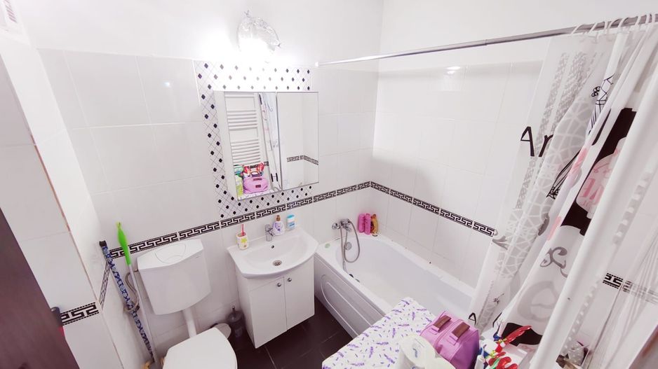 Popesti Central metrou curte proprie - Poză 13