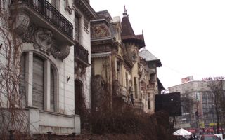 Vila 1000 mp teren 750 Romana Victoriei 16 camere - Poză 2