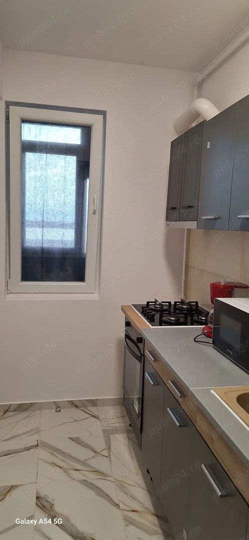 De inchiriat apartament 2 camere prima chirie, Zona Confort Urban - Poză 4