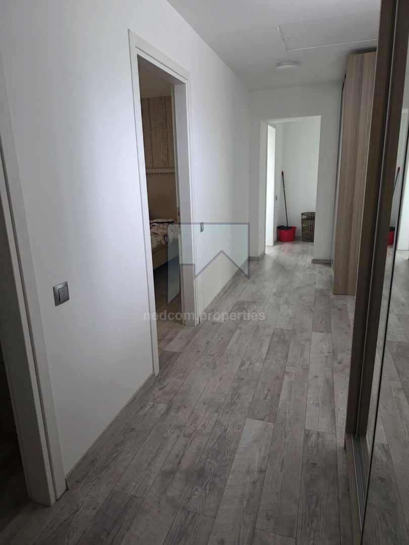 Vanzare Vila S+P+1 - Grivita - Caraiman - Poză 6