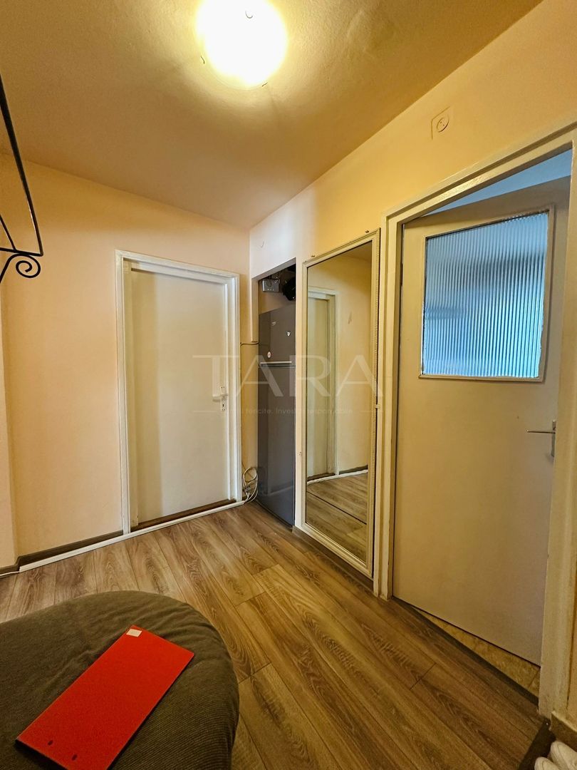 EXCLUSIVITATE. Apartament  4 camere decomandate, zona Primaverii. - Poză 3