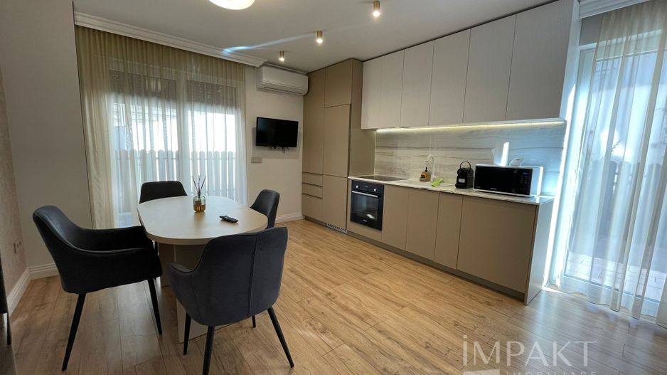 Apartament superb de locuit sau investitie in zona centrala cu 3 camere! - Poză 1