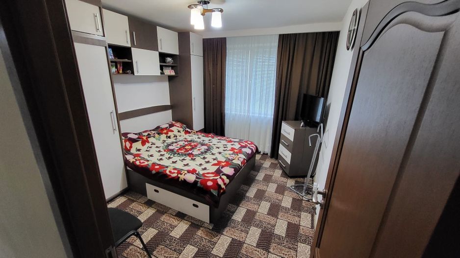 De vânzare – Apartament 3 camere, 70 mp, Mega Mall, complet mobilat - Poză 4