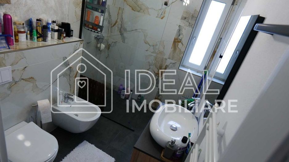 Casa de  cu 4 camere in Selimbar, zona Triajului - Poză 8