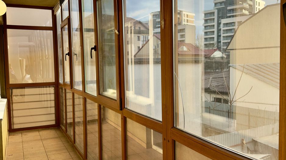 2 camere, bloc 2007, metrou Crangasi, parcare inclusa, centrala proprie - Poză 6