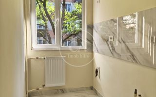 Apartament de vânzare cu 2 camere în zona Rogerius, Oradea - Poză 7