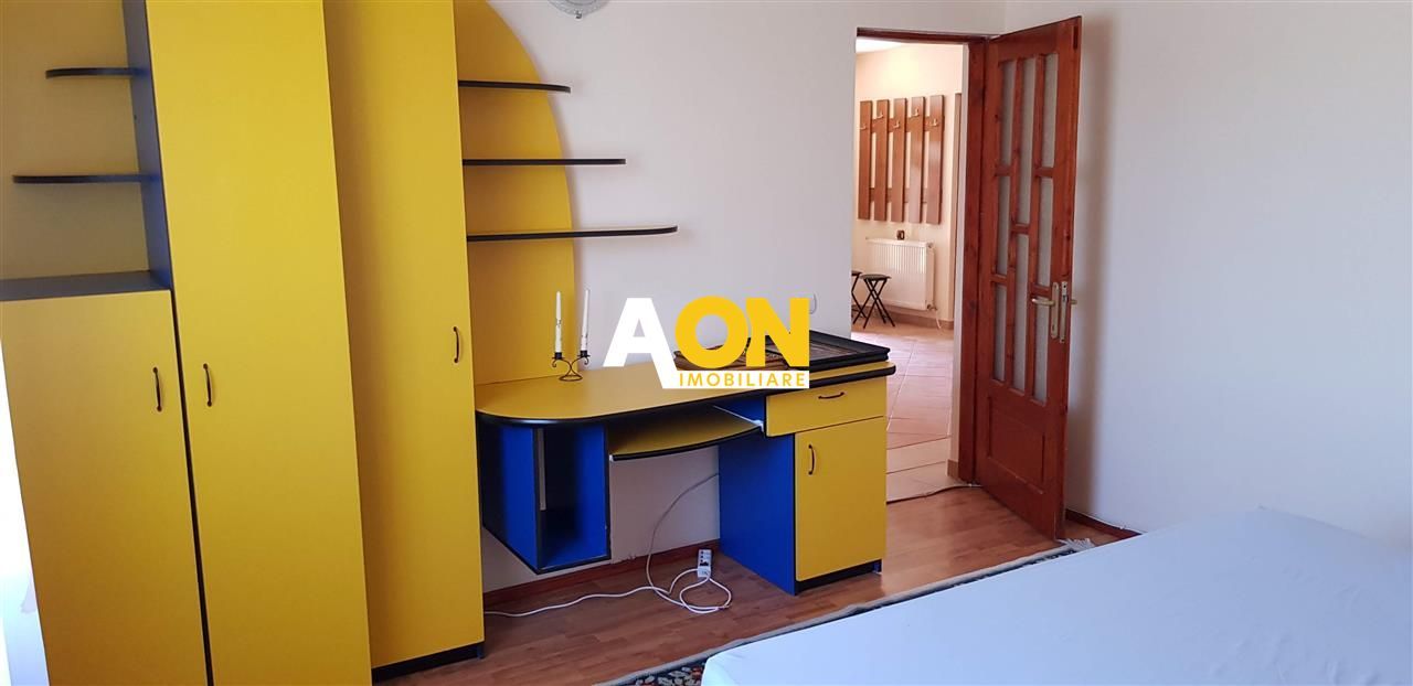 Casă de închiriat, 3 camere, cu terasă și garaj, Partoș - Poză 16