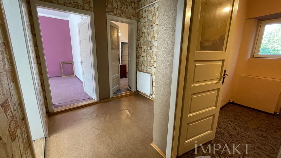 Birou sau locuință! 3 camere decomandate, zona semicentrala! - Poză 10