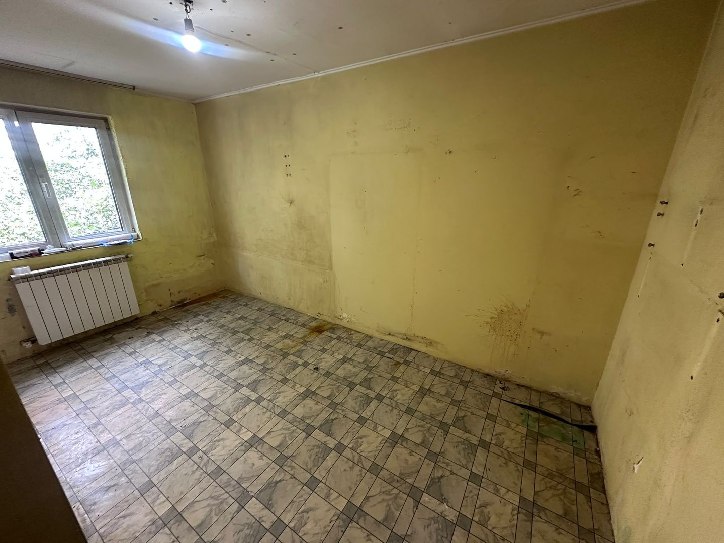 Garsonieră 15 mp utili – Berceni Sos.Giurgiului Bloc 1983 Anvelopat - Poză 2