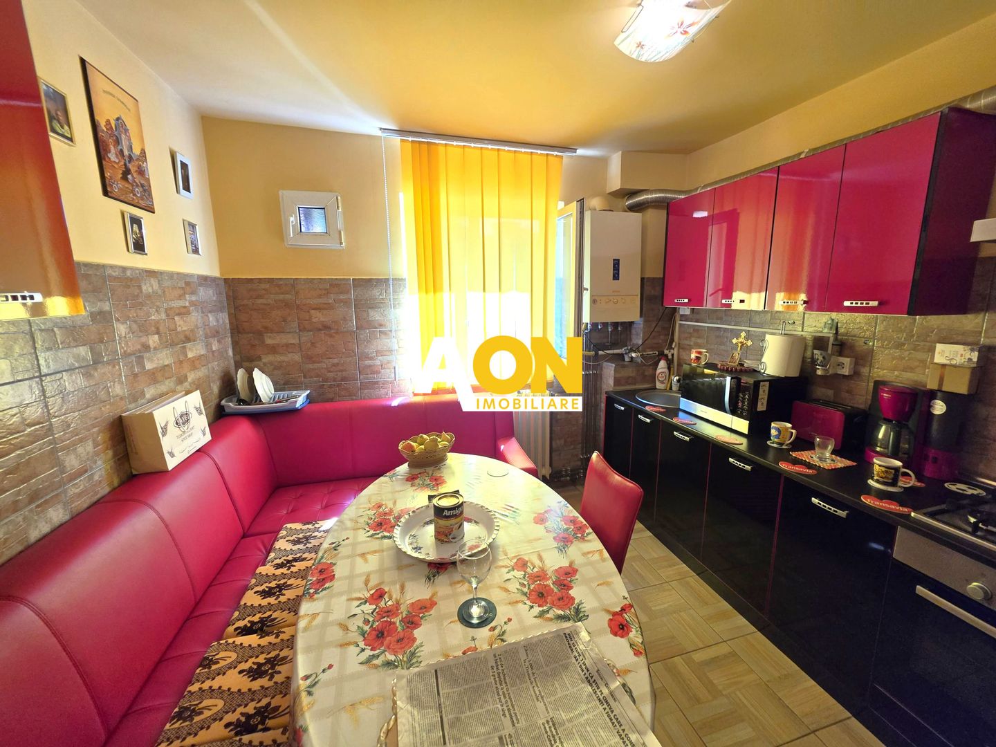 Apartament 2 camere, 56 mp utili, etaj 2, mobilat, utilat, Cetate - Poză 1
