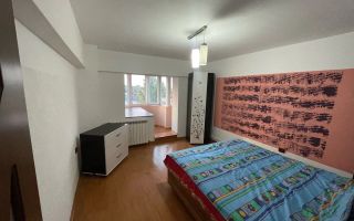 De inchiriat apartament 3 camere 84 mp, 3000 lei - Poză 1
