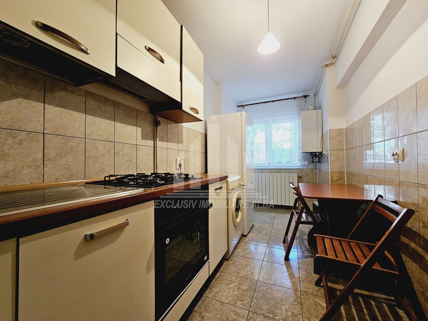 Garsoniera decomandata de vanzare, Cetate - Poză 3