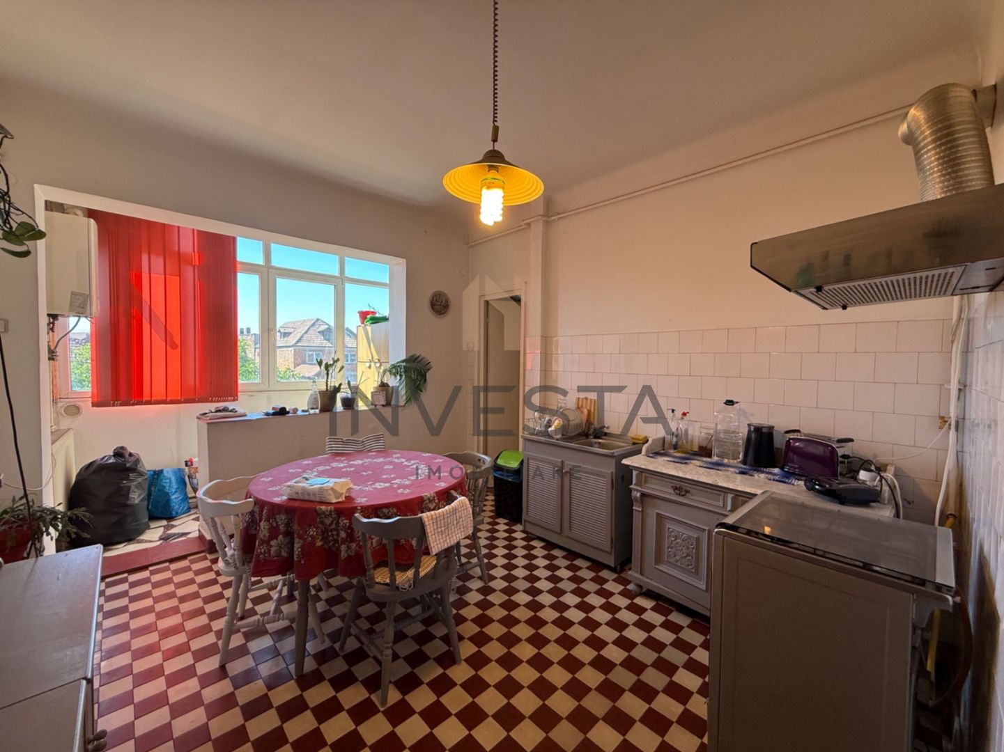 Apartament 3 camere decomandate cu parcare inclusa, zona Horea! - Poză 3