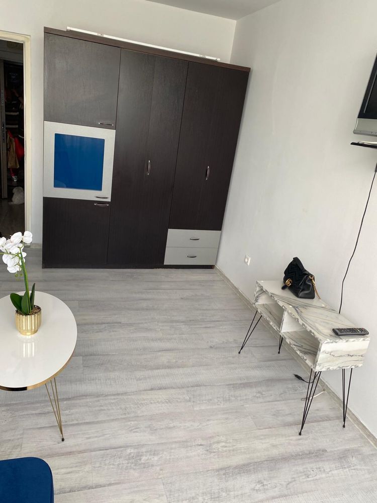 Garsonieră renovată,Țiglina 1, etaj 4 - Poză 3