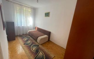 ✨De închiriat 3 camere, Centru, 400 Euro/luna - Poză 2