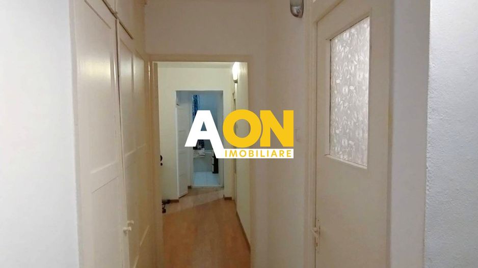 Apartament 3 camere, 68 mp utili, Cetate, zona Piata Cetate - Poză 4