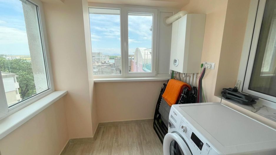 De inchiriat – Apartament cu o camera - Faleza Dunarii - Poză 12