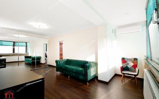 Vanzare apartament elegant cu 2 camere( Papadie) , etaj 4,105.000 EURO - Poză 1