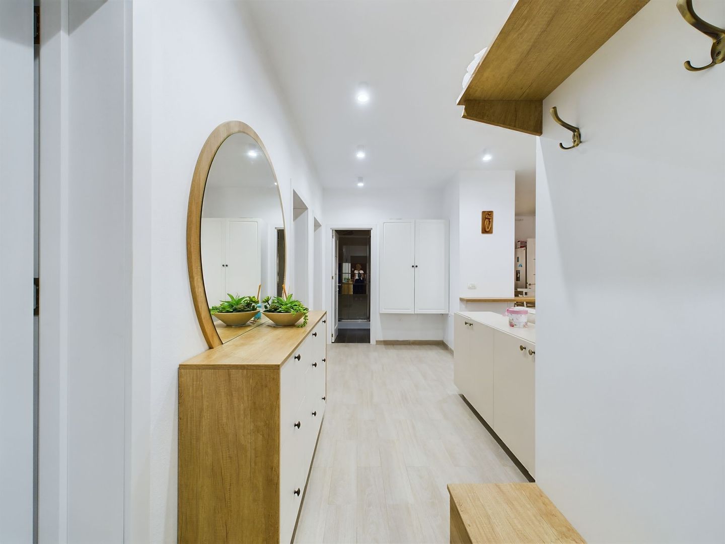Duplex 1/2 in Moșnita Veche (Drumul Boilor) - Poză 1