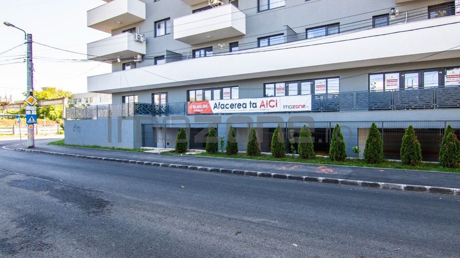 Spatiu Comercial | De Vanzare | intre 50 mp - 400 mp | Front Stradal - Poză 1