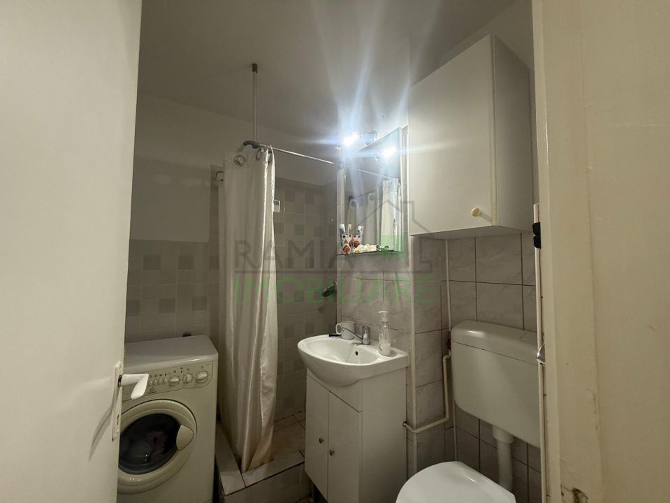 Garsonieră renovată 2023, mobilată modern, centrală proprie, Astra - Poză 9