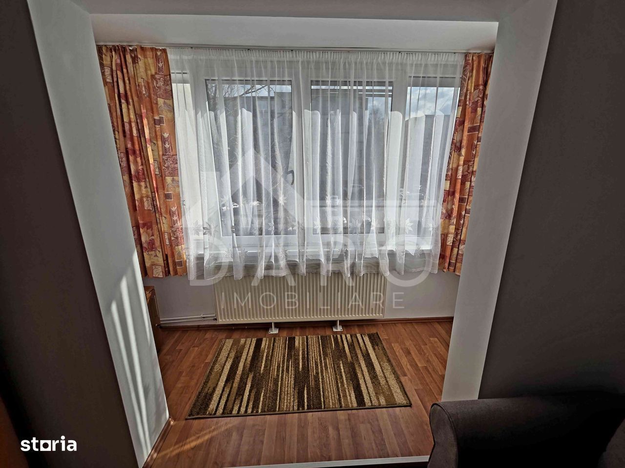 Vând apartament 3 camere - Poză 6