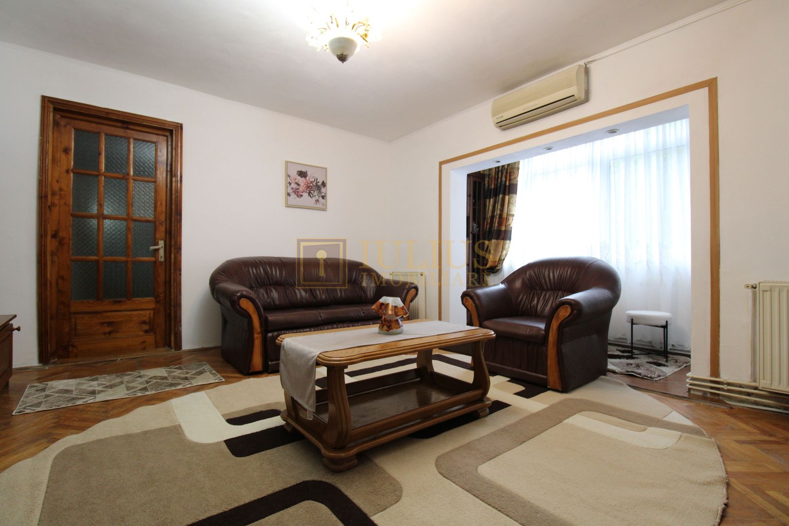 Aradului, 3 camere + 2 bai,  centrala proprie, pet-friendly - Poză 1