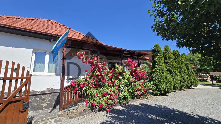 Casa in Livezeni , 140  mp utili , in centrul localitatii . - Poză 16