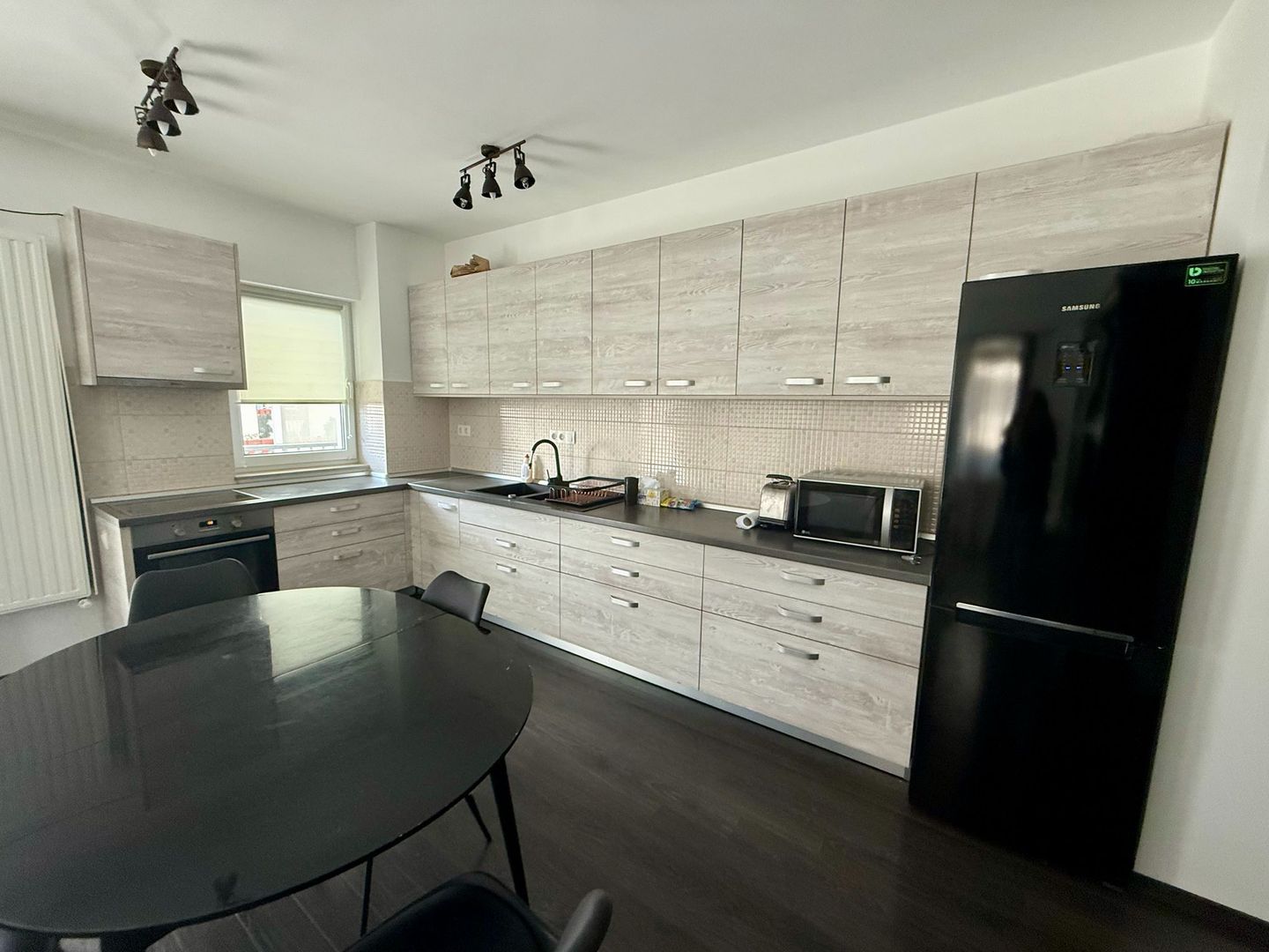 De inchiriat! Apartament 3 camere, Sophia Residence! - Poză 3
