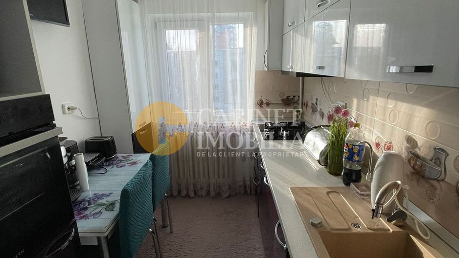 FARA RISC - PODU ROS - LICEUL EMIL RACOVITA - 3 CAMERE - RENOVAT - Poză 10