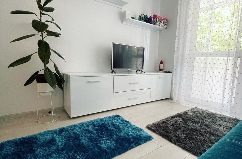 Apartament 3 camere Tractorul - Poză 1