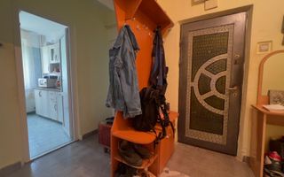 Apartament 3 camere etaj 1 - zona centrala - Poză 8