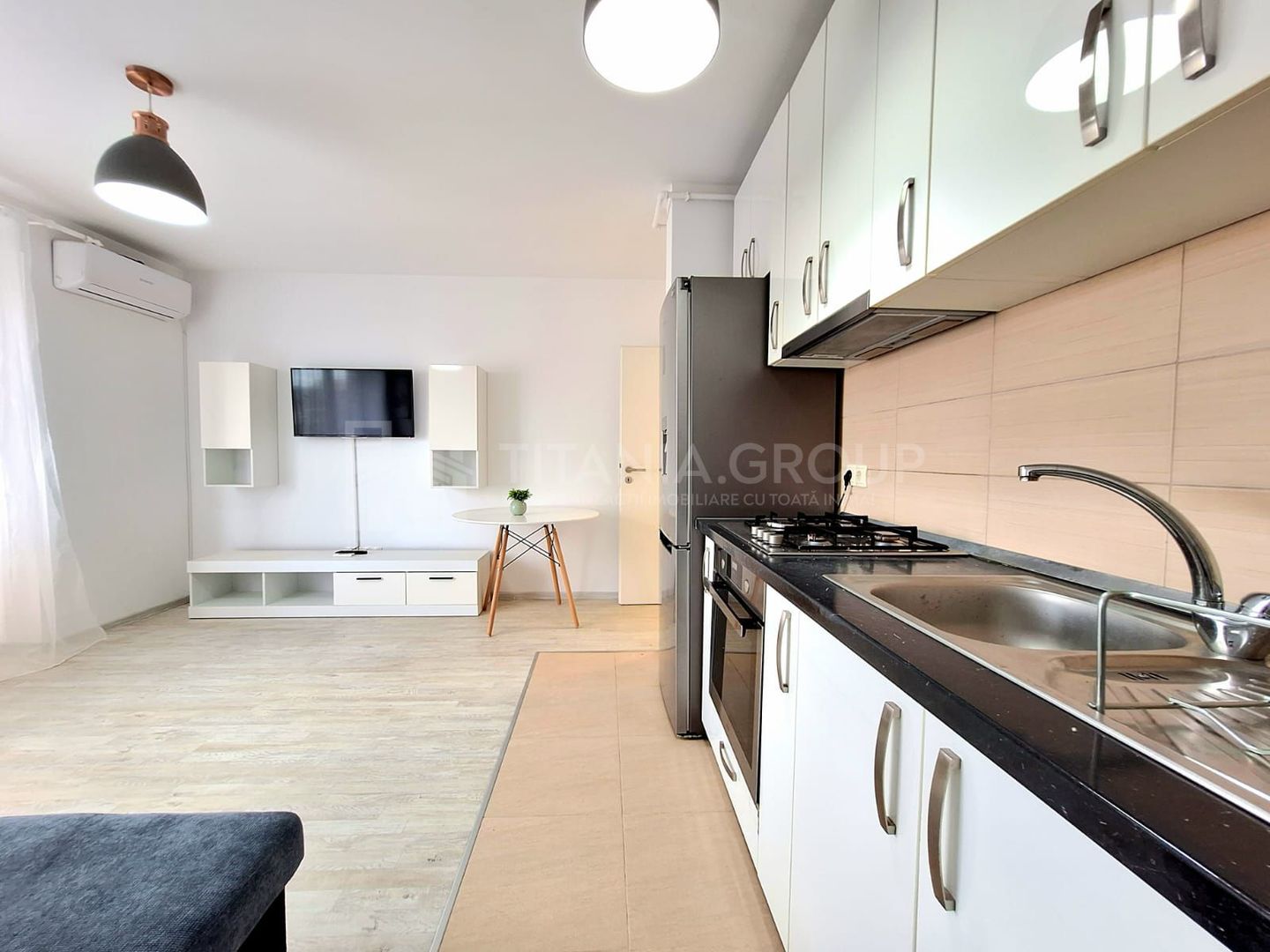 Apartament superb, tip studio, parcare+boxa, Avantgarden Tractorul - Poză 6