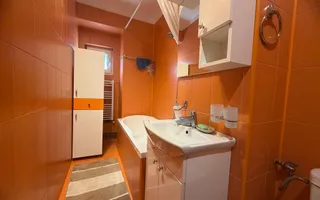 Apartament decomandat cu 5 camere si 2 bai, etaj 2 | Buziasului - Poză 16