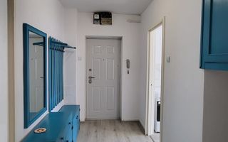 Apartament 3 camere de vânzare - Poză 3